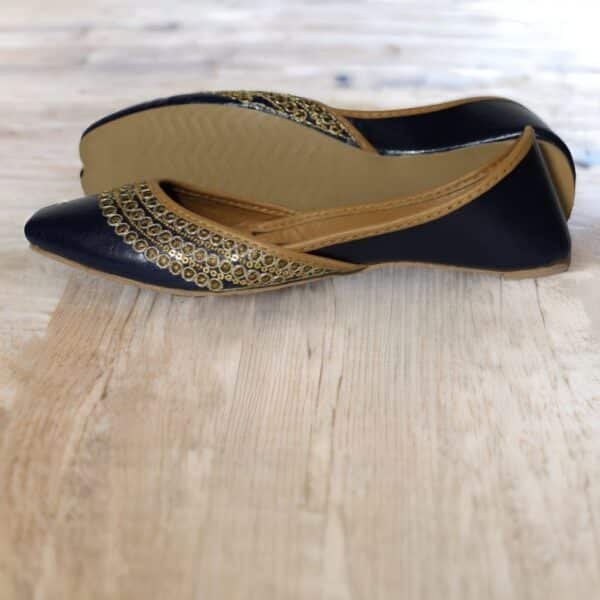 Ladies Fancy Khussa