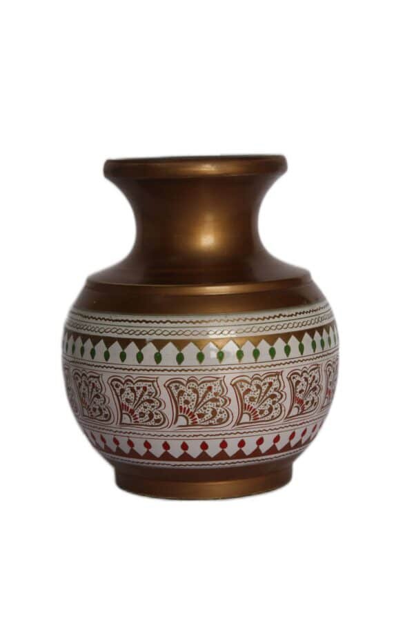 white vase 3 scaled